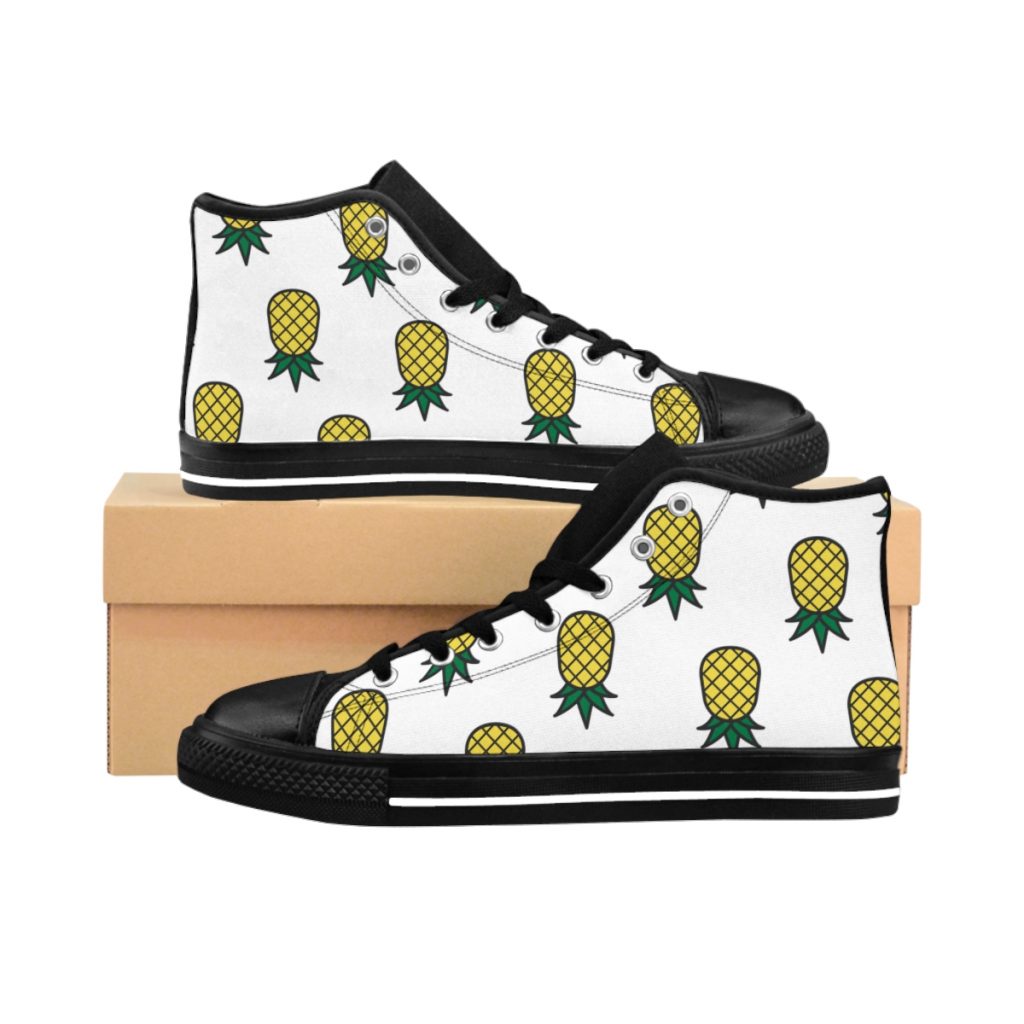 Upside Down Pineapple Men's Classic Sneakers